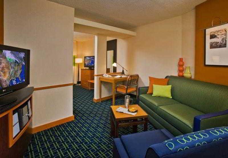 Fairfield Inn And Suites New Buffalo Esterno foto