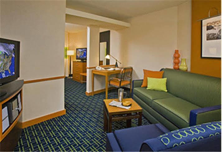 Fairfield Inn And Suites New Buffalo Esterno foto